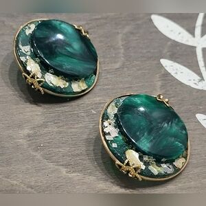 Vintage decorative green enabled clips